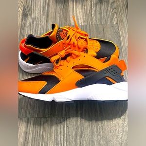 Nike huaraches